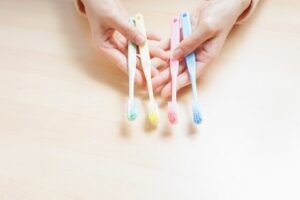 ジルコニアインプラントとは何ですか？