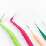 インプラントに歯間ブラシは使えますか?
